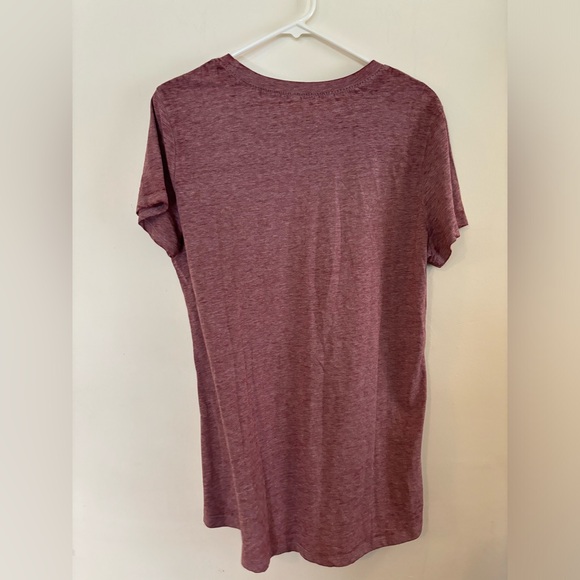 Gilmore Girls Graphic Tee Burgundy XL (NWT) - Picture 4 of 6